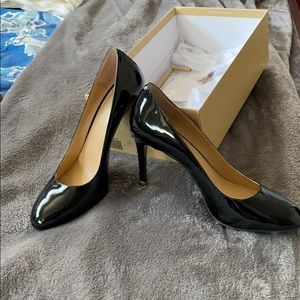 Black patent pumps